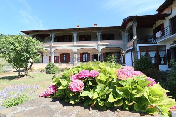 casa indipendente in vendita a Pontida in zona Gaggio