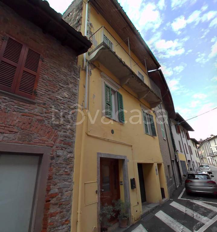 appartamento in vendita a Pontida in zona Cà Frosco