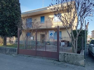 casa indipendente in vendita a Pontirolo Nuovo