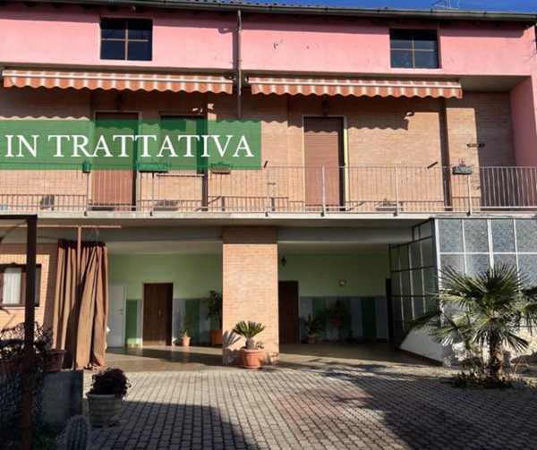 casa indipendente in vendita a Pontirolo Nuovo