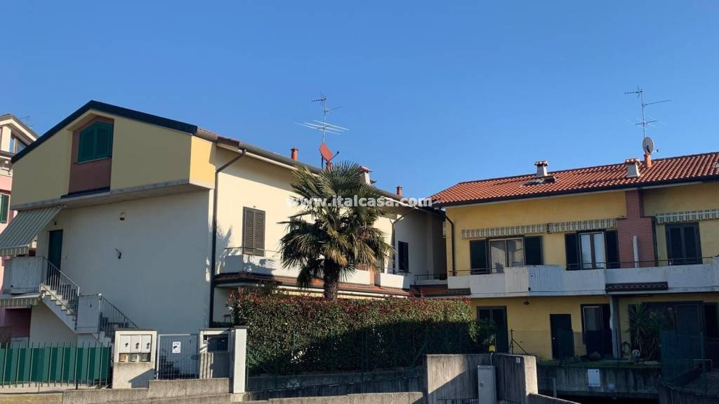 appartamento in vendita a Pontirolo Nuovo
