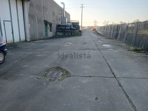 capannone in vendita a Pontirolo Nuovo