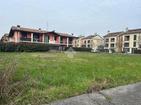 casa indipendente in vendita a Pontirolo Nuovo