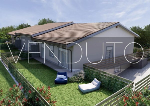 casa indipendente in vendita a Pontirolo Nuovo