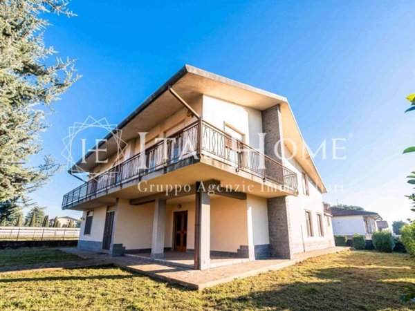 casa indipendente in vendita a Pontirolo Nuovo