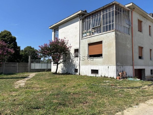 casa indipendente in vendita a Pontirolo Nuovo