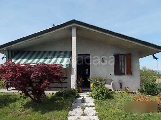 casa indipendente in vendita a Pontirolo Nuovo