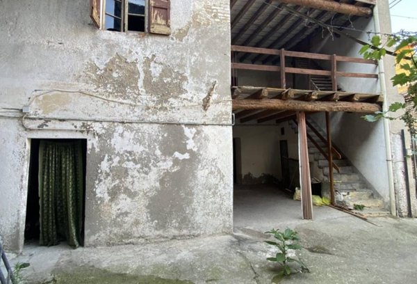 casa indipendente in vendita a Pontirolo Nuovo