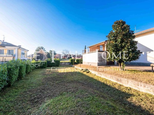 casa indipendente in vendita a Pontirolo Nuovo
