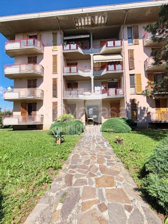 appartamento in vendita a Pontirolo Nuovo