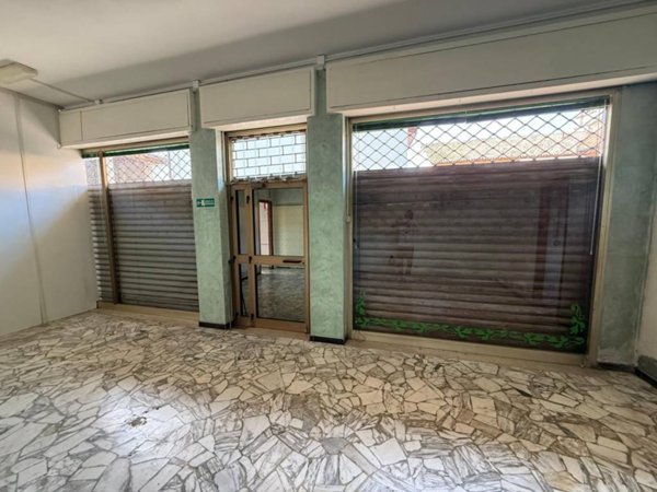 negozio in vendita a Pontirolo Nuovo