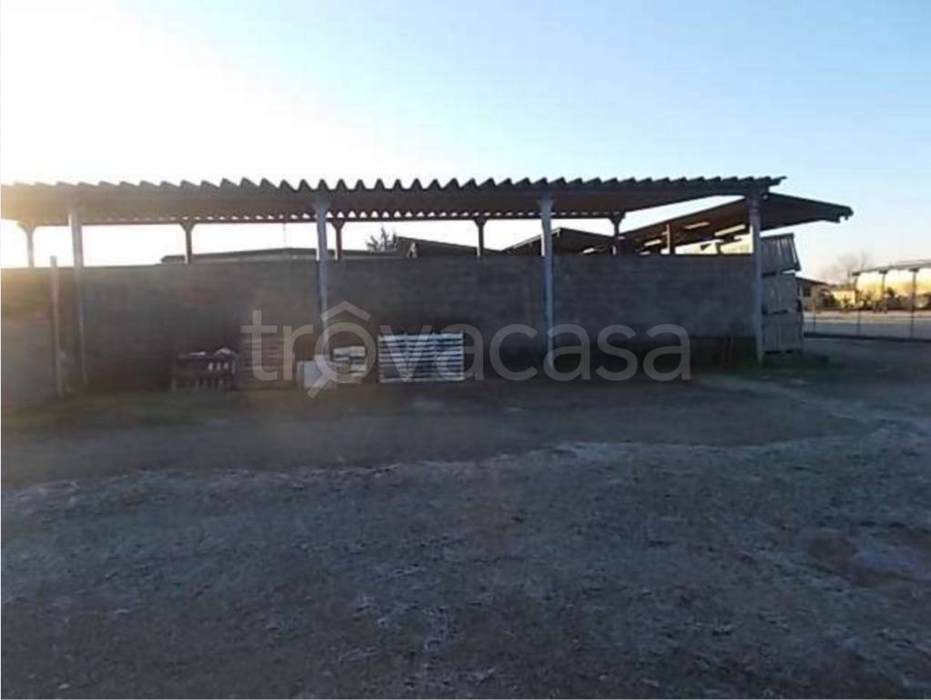 casa indipendente in vendita a Pontirolo Nuovo