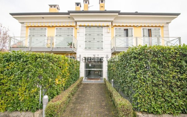 appartamento in vendita a Pontirolo Nuovo