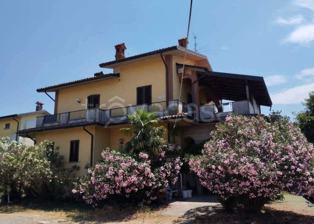 appartamento in vendita a Pontirolo Nuovo