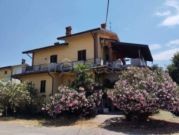 appartamento in vendita a Pontirolo Nuovo