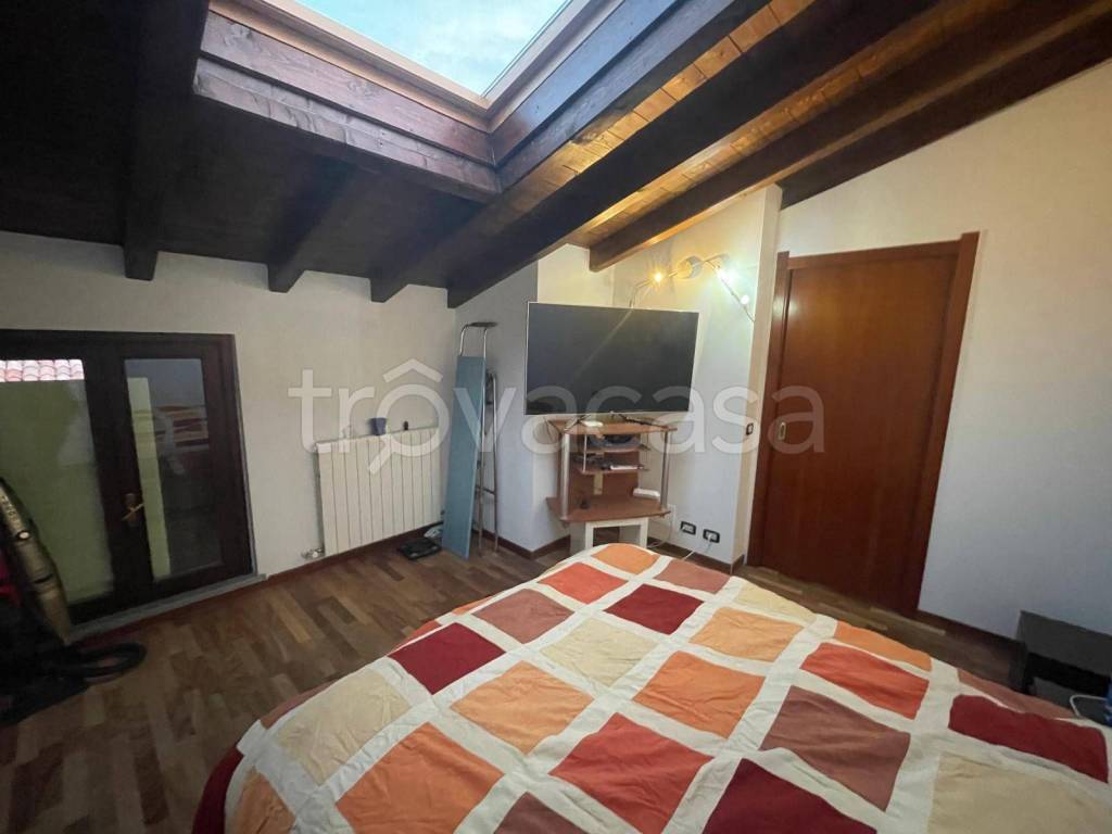 appartamento in vendita a Pontirolo Nuovo