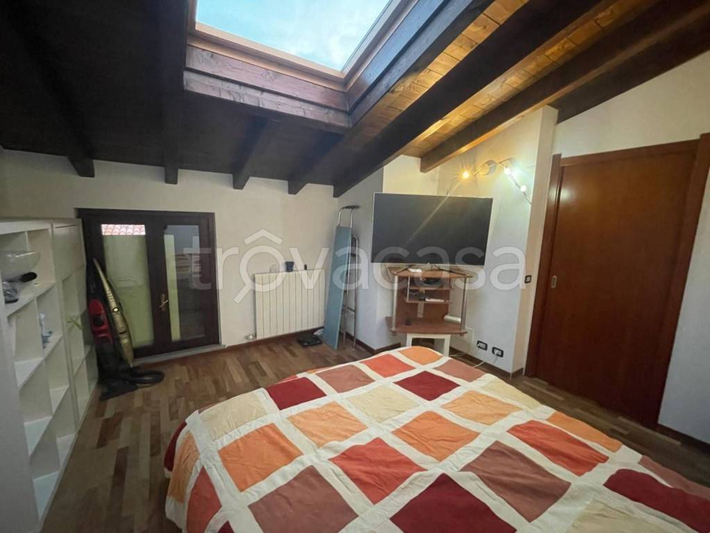 appartamento in vendita a Pontirolo Nuovo