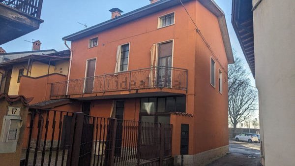 casa indipendente in vendita a Pontirolo Nuovo