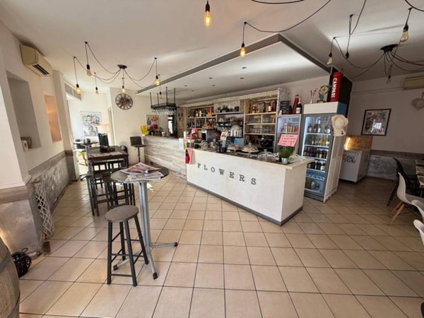 negozio in vendita a Pontirolo Nuovo