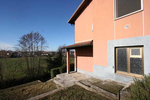 casa indipendente in vendita a Pontirolo Nuovo