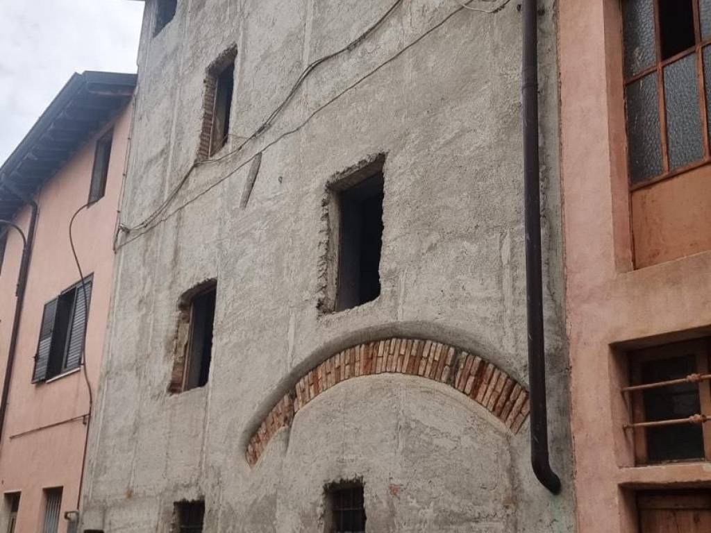 casa indipendente in vendita a Pontirolo Nuovo