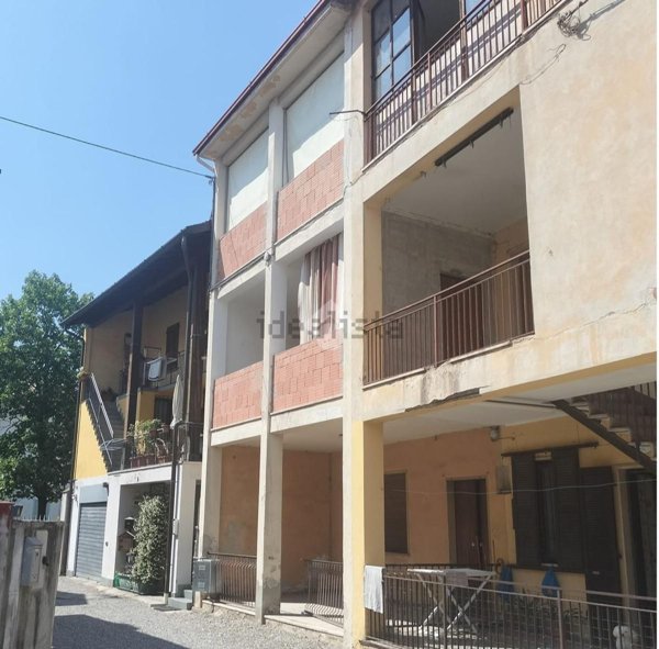 casa indipendente in vendita a Pontirolo Nuovo
