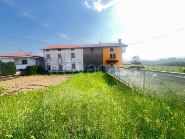 casa indipendente in vendita a Pontirolo Nuovo
