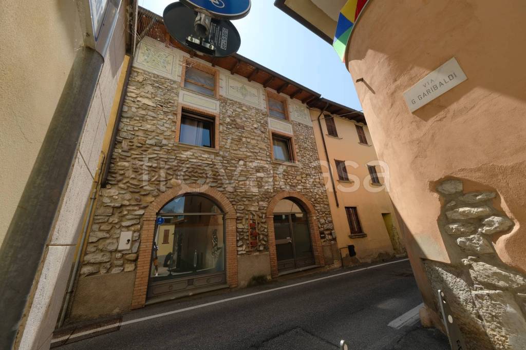 appartamento in vendita a Pradalunga