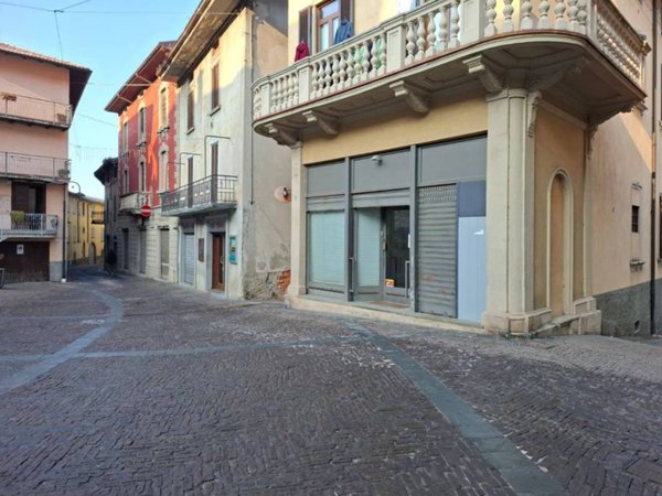 negozio in vendita a Pradalunga