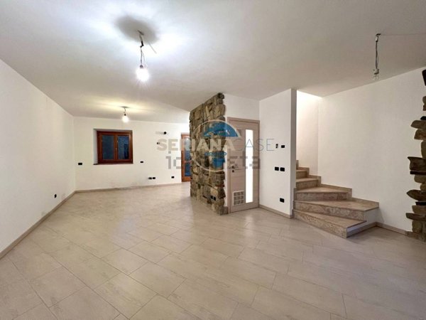 casa indipendente in vendita a Pradalunga