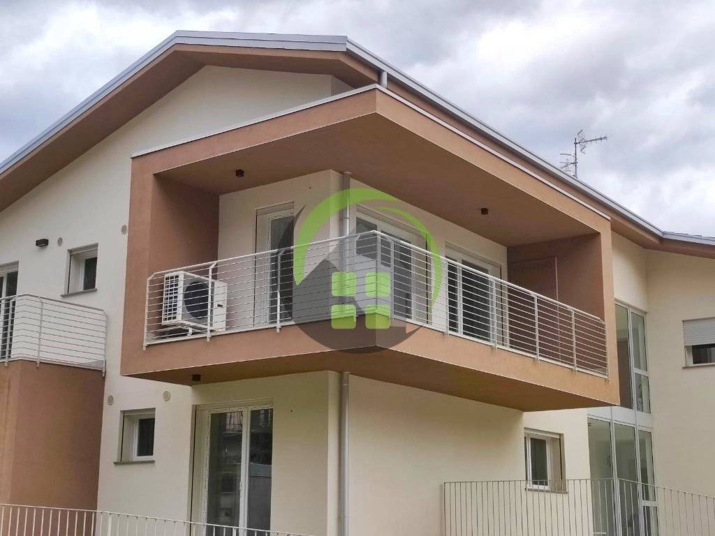appartamento in vendita a Pradalunga
