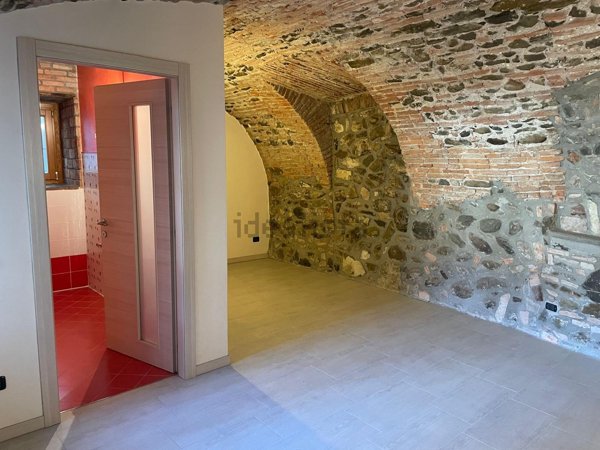 casa indipendente in vendita a Pradalunga