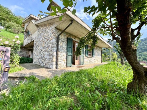 casa indipendente in vendita a Pradalunga