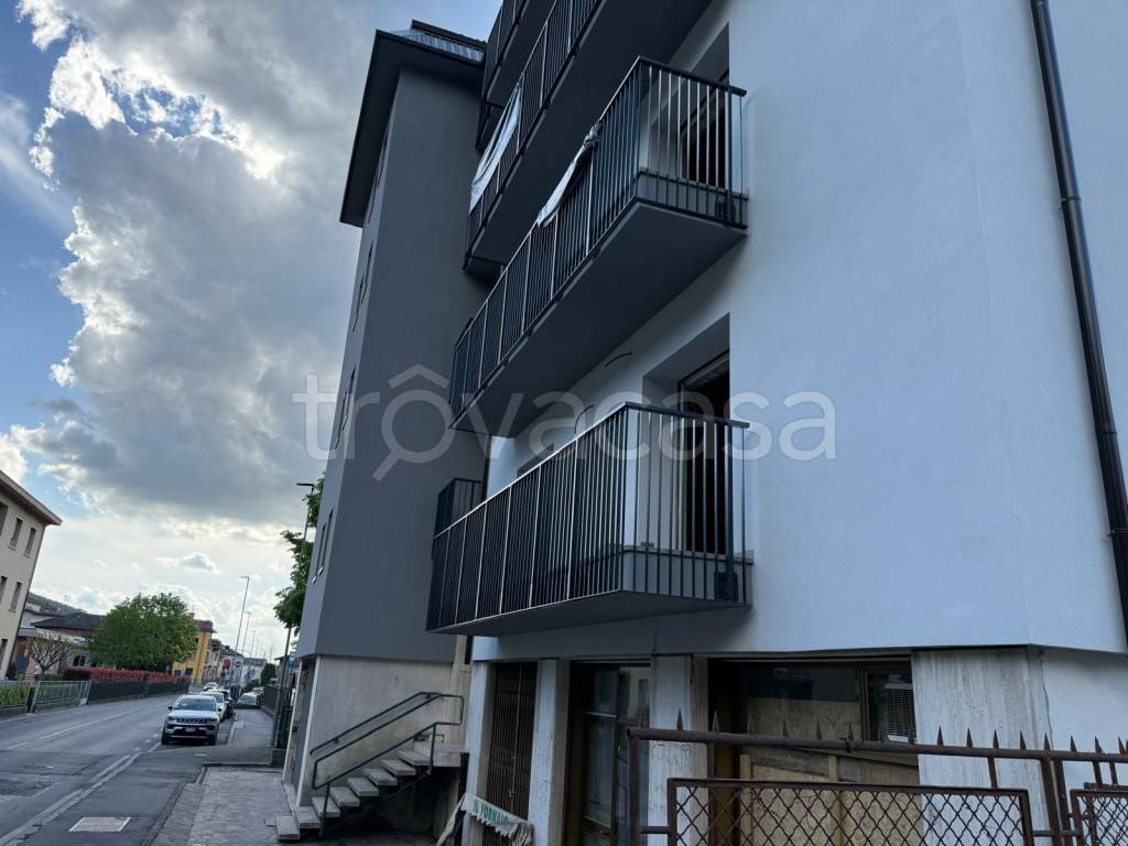 appartamento in vendita a Pradalunga