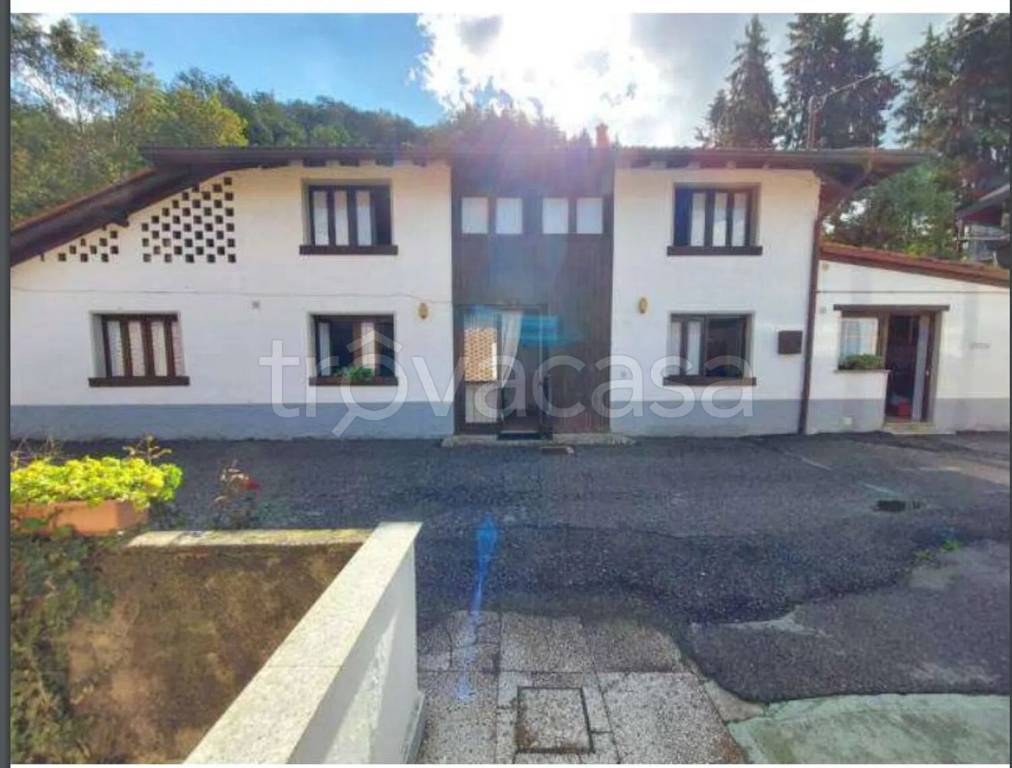 negozio in vendita a Pradalunga