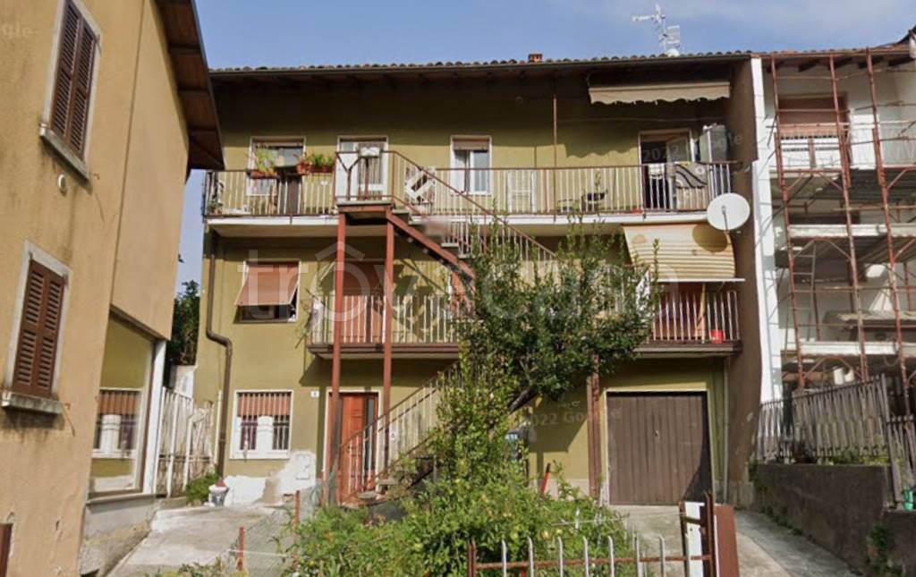 appartamento in vendita a Pradalunga