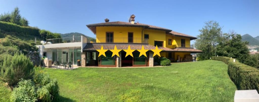 casa indipendente in vendita a Pradalunga