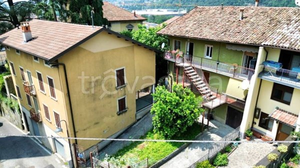 casa indipendente in vendita a Pradalunga