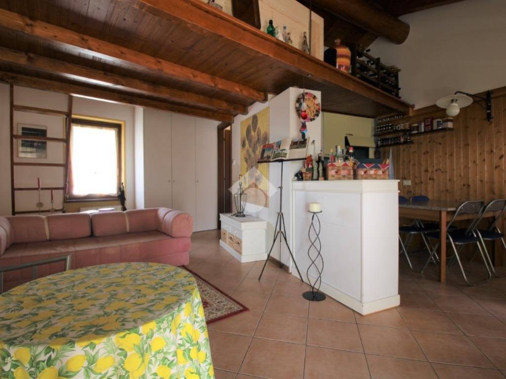 appartamento in vendita a Pradalunga