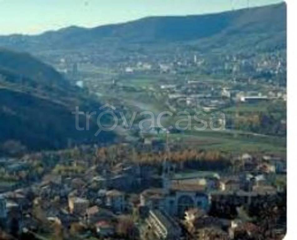 terreno edificabile in vendita a Pradalunga