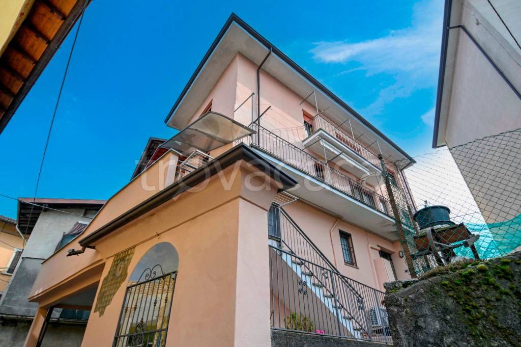 appartamento in vendita a Pradalunga