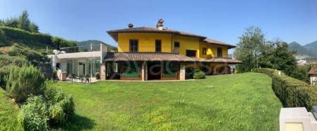 villa in vendita a Pradalunga