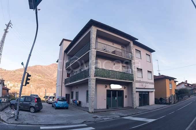 negozio in vendita a Pradalunga