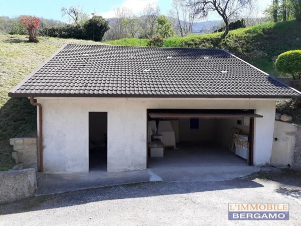 appartamento in vendita a Pradalunga