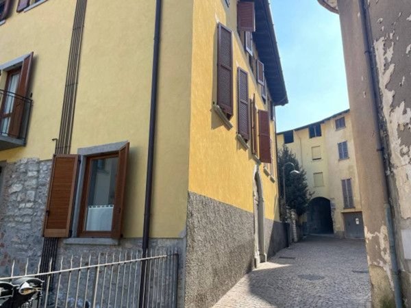 appartamento in vendita a Pradalunga