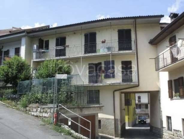 appartamento in vendita a Pradalunga