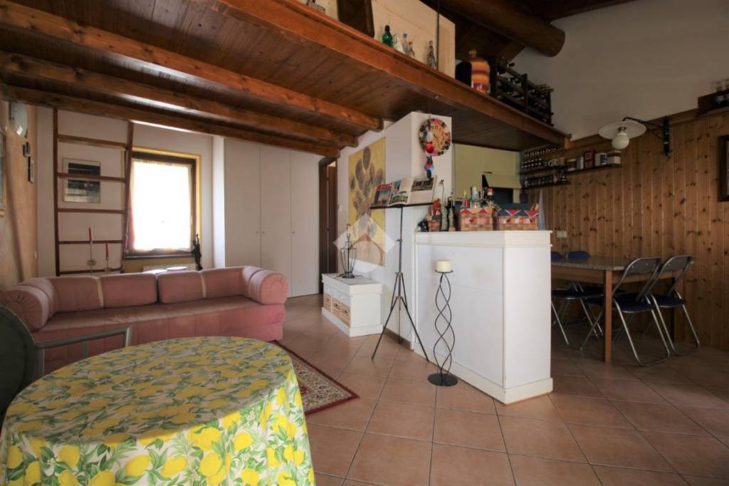 appartamento in vendita a Pradalunga