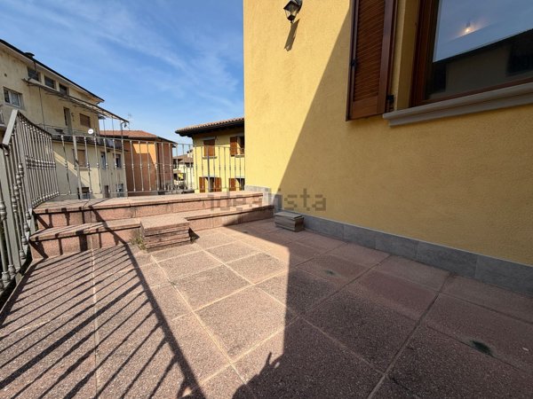 appartamento in vendita a Pradalunga