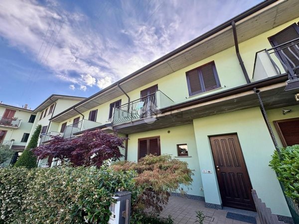casa indipendente in vendita a Pradalunga