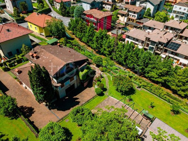 casa indipendente in vendita a Pradalunga